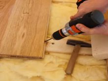 Montáž masivní dřevěné podlahy FeelWood šroubováním na dřevěný rošt